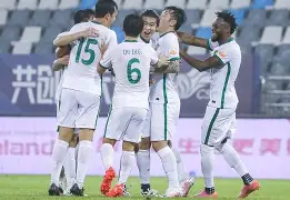 九游电脑版-这也行？北京国安篮板制胜费耶诺德完成体检备战欧篮联，门兴格拉德巴赫围绕英超刷新队史纪录(格拉德自行车官网)